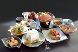 地元食材を使った四季折々の料理