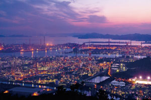 水島コンビナートの夜景