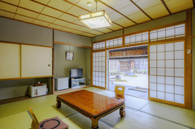 客室から自慢の庭園が望めます